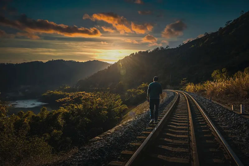 人生是一場無法回頭的單程旅行