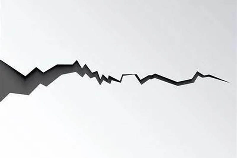 無根的虛高和虔誠的矮化