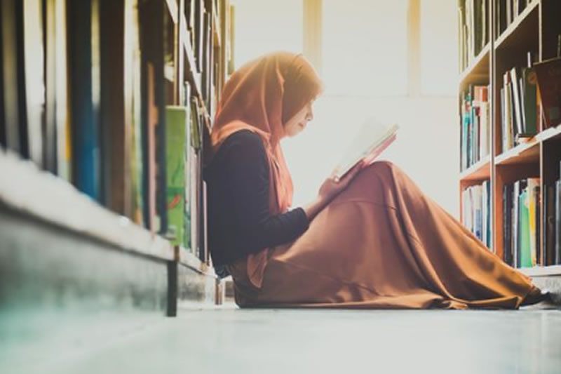 讓閱讀重煥生機：伊斯蘭智慧與情商的培養